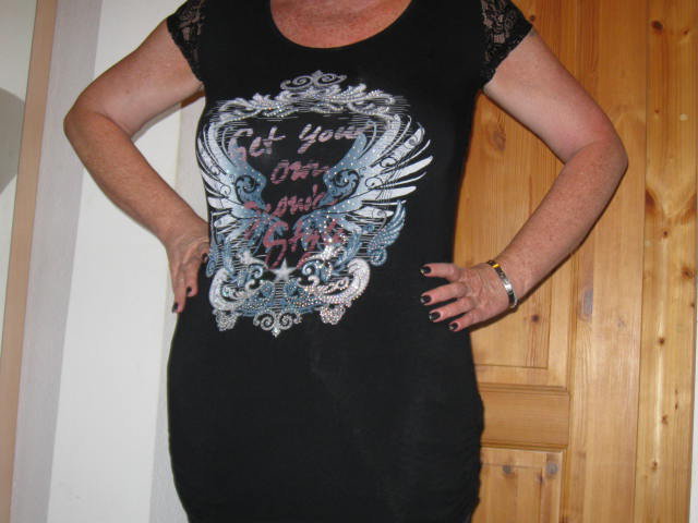 *** Raffiniertes Shirt mit Spitze ***