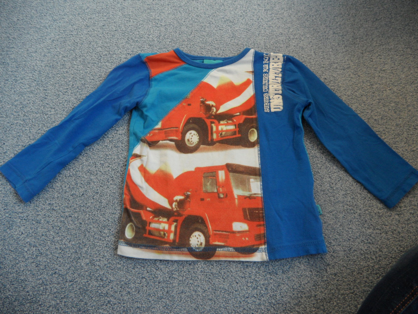 me too tolles Lastwagen-Langarmshirt Gr. 92/98