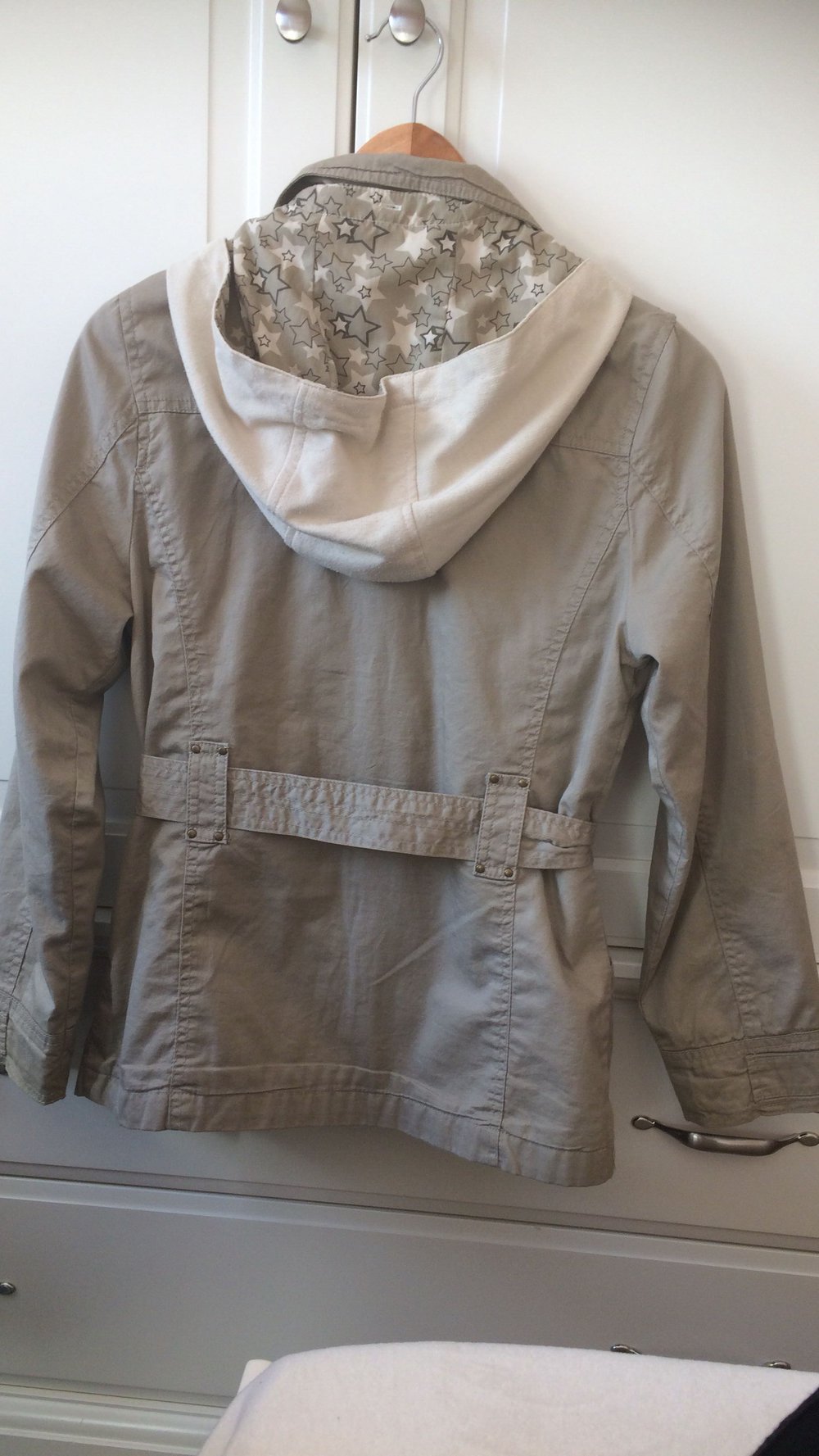 Beige Frühlingsjacke