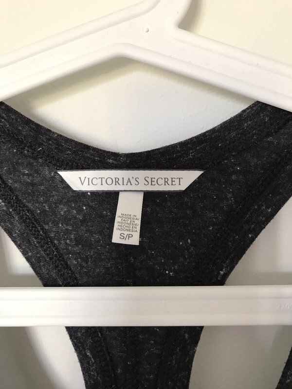 Victoria's Secret 