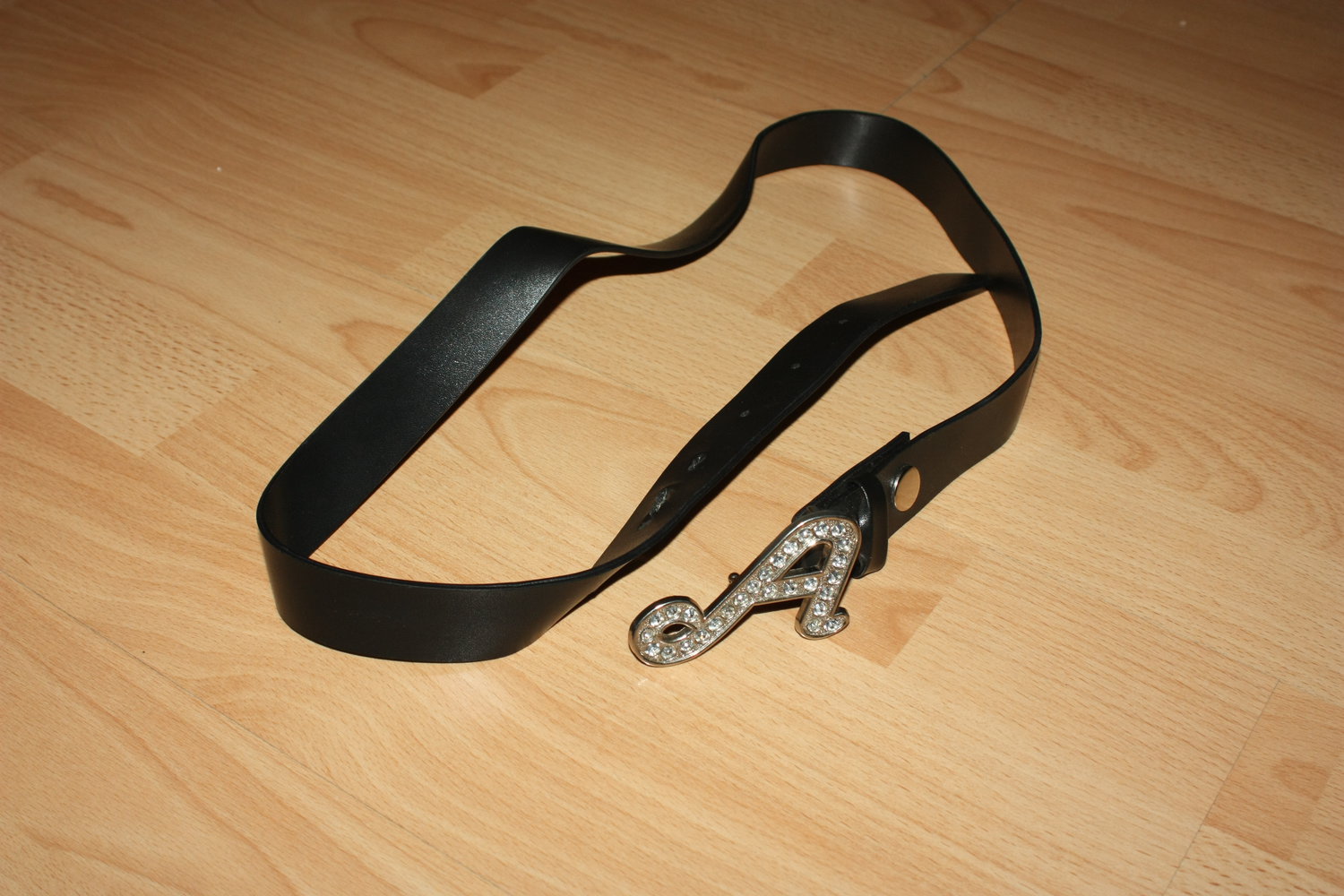 Gürtel mit Gürtelschnalle Buchstabe 