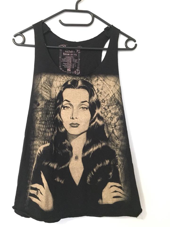 Morticia (Addams Family) Shirt S/XS