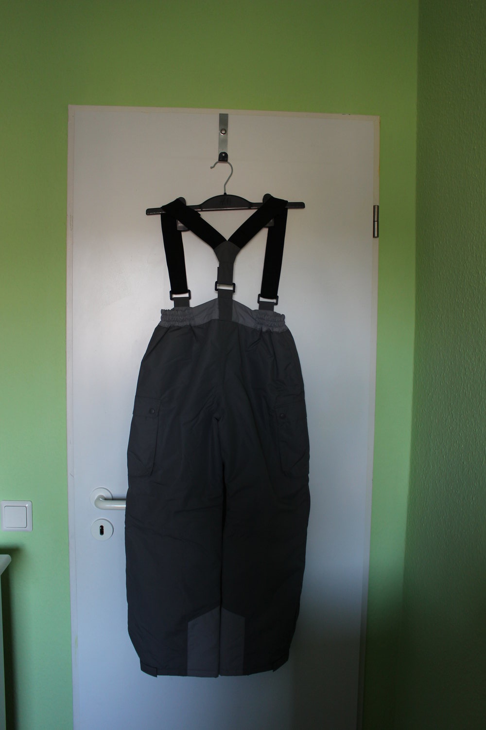 240. Neue Schneehose/ Skihose von Vertbaudet, Gr. 140, 10 Jahre