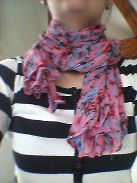 Halstuch leichter Schal Blumen pink