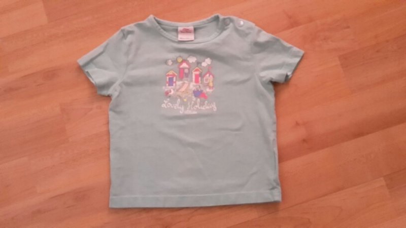 Zwei T- Shirts von s.oliver in Größe 68