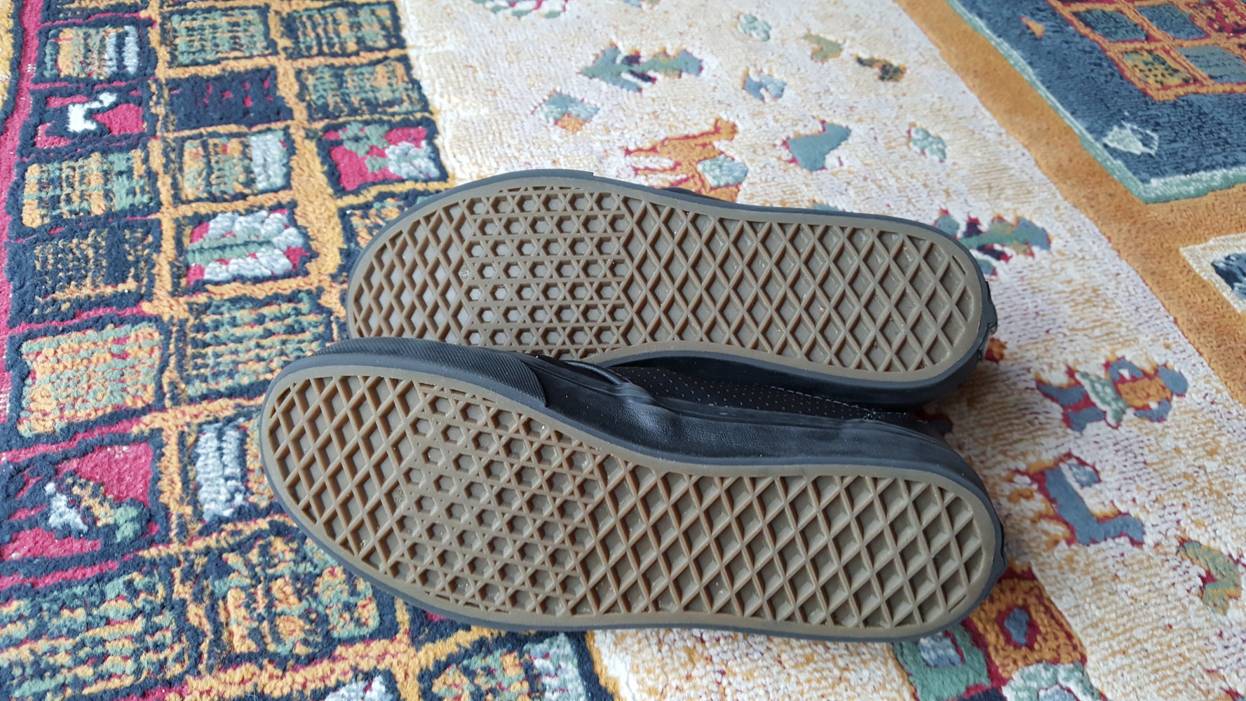 435. Schnürsneakers von Vans, Gr. 39, Leder