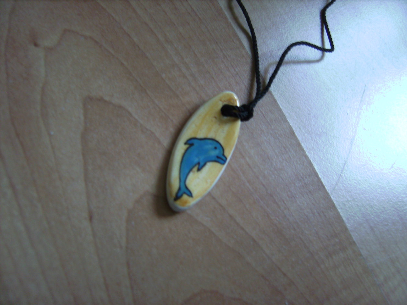 Verschenke Talisman, Schmuck Anhänger Delphin Kind, Majolika, Gips mit Printdruck, Modeschmuck zu Warenkauf, Sailor, Beach, Mottoevent