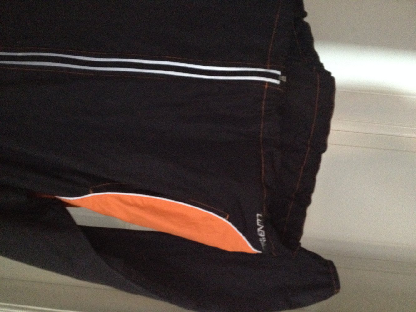 Dünne Sportjacke von Vavento