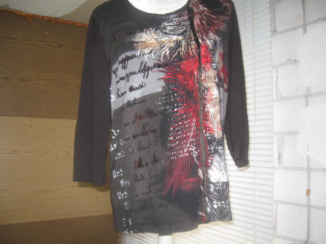 *** 3/4 Arm Shirt ***