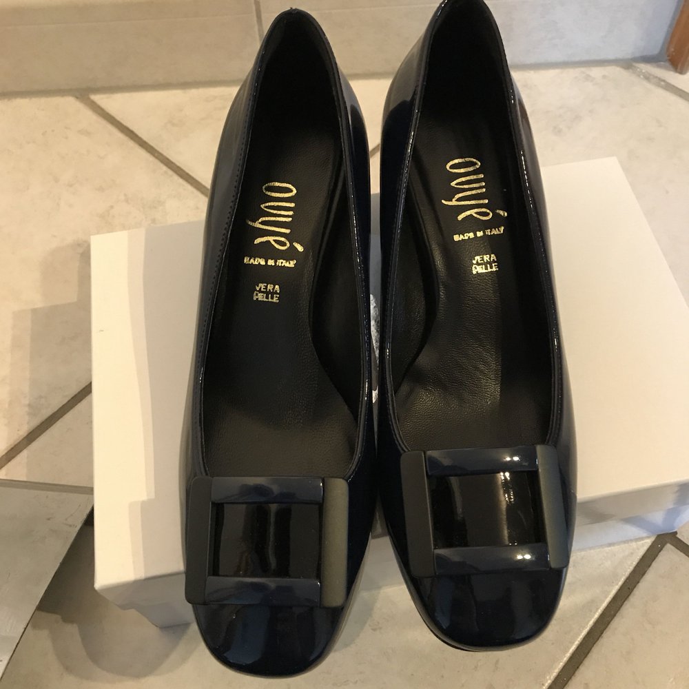 Ovye Ovyé Pumps Lack Schuhe neu Größe 38 blau 