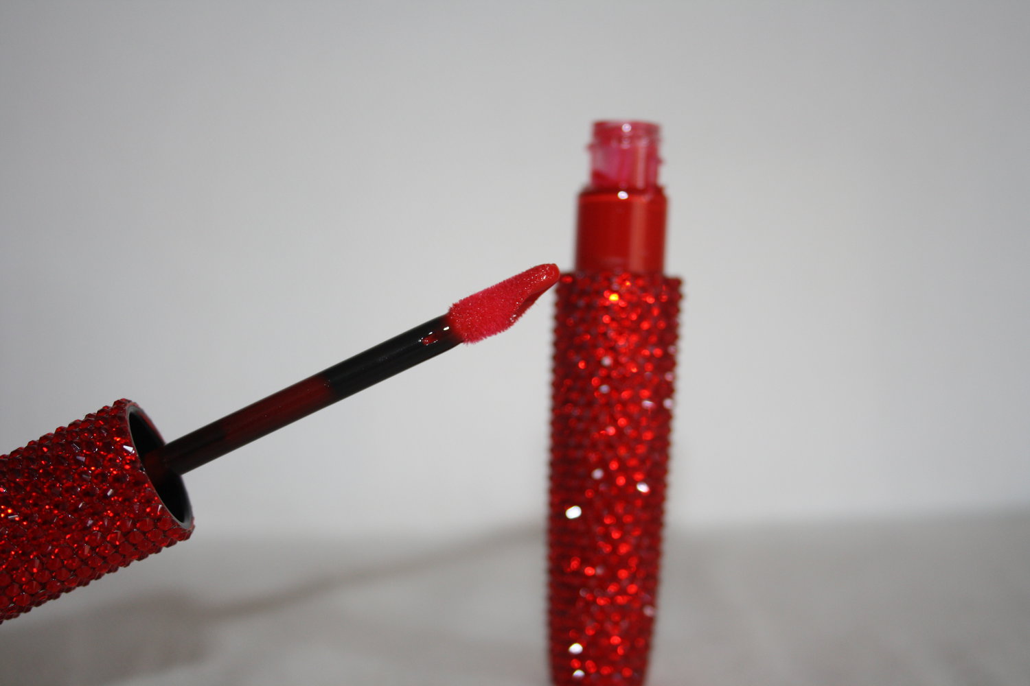 * Sammlerstück Lip Lacquer Manhattan mit 200 Swarovski Kristallen