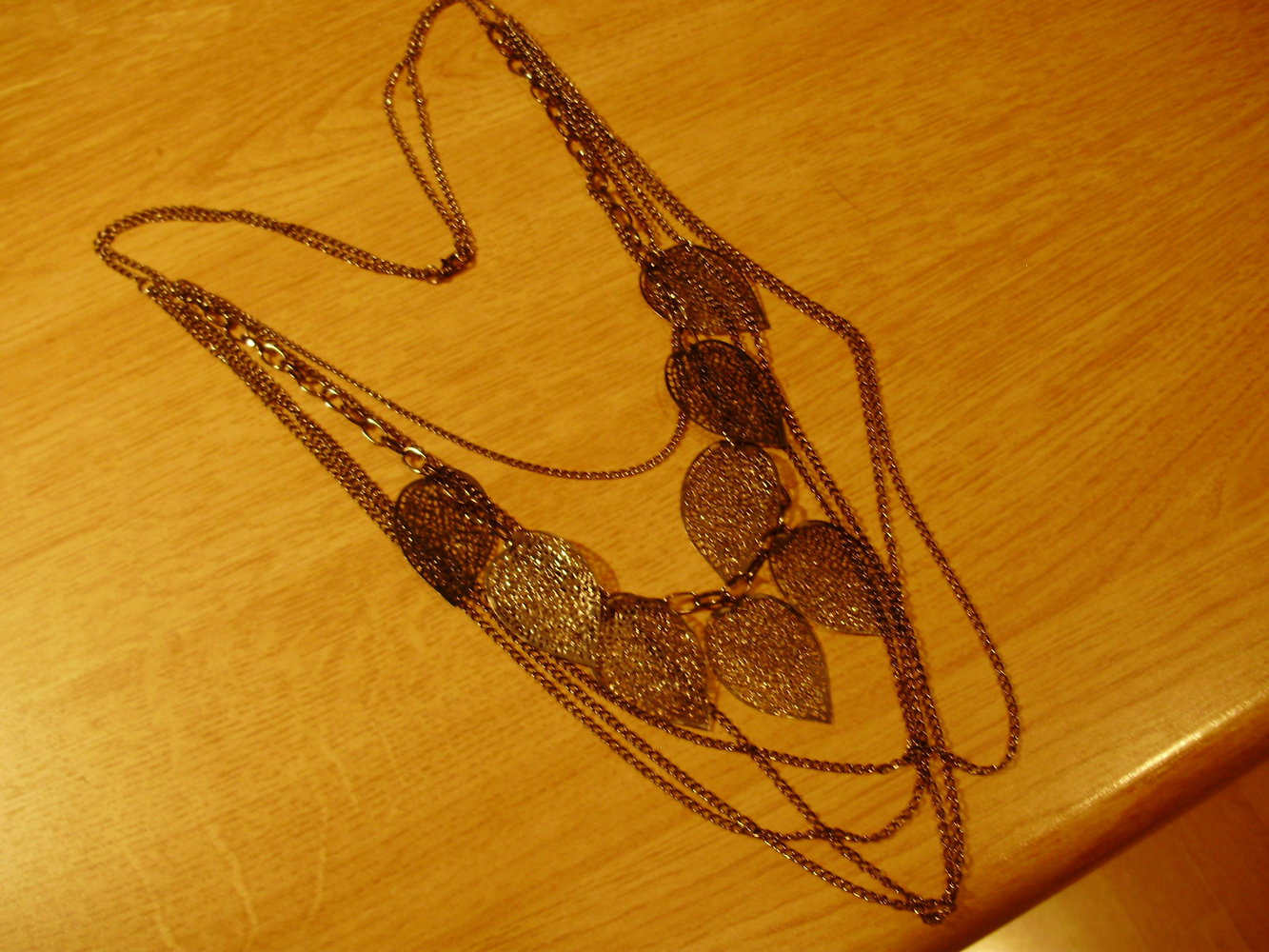 Neu Mehrreihige Kette altsilber Blätter filigran