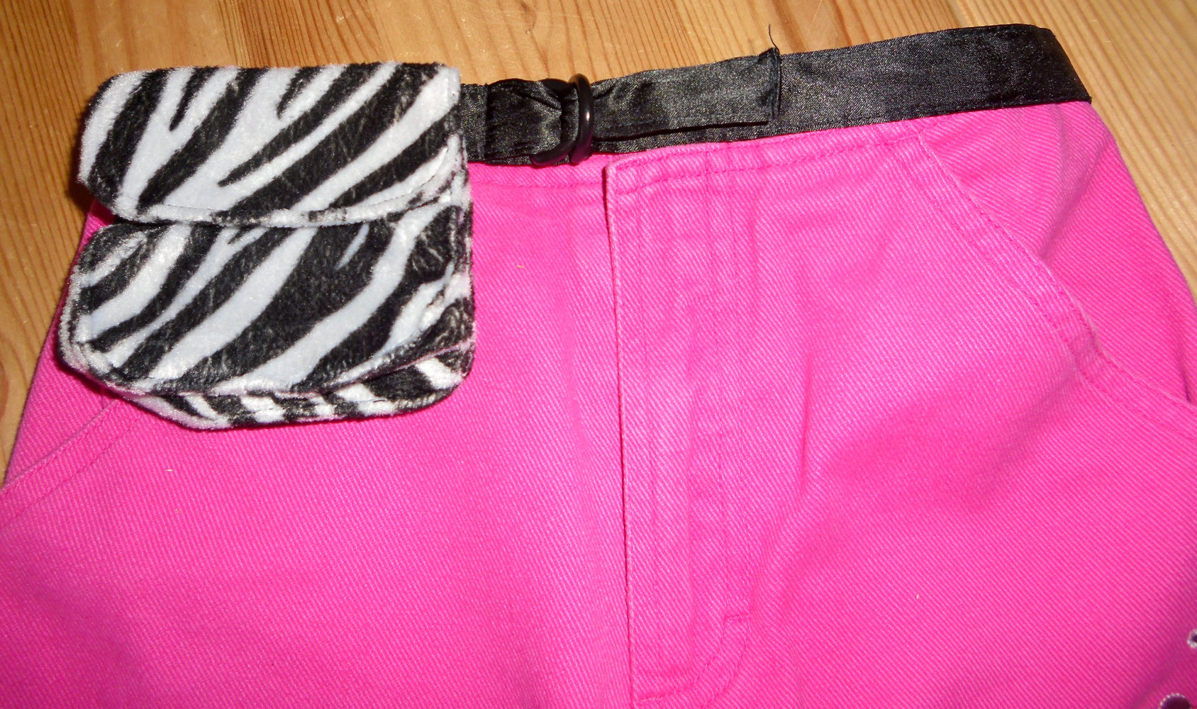 Warner Bros.-süßer Rock Gr.4 ca 104cm 