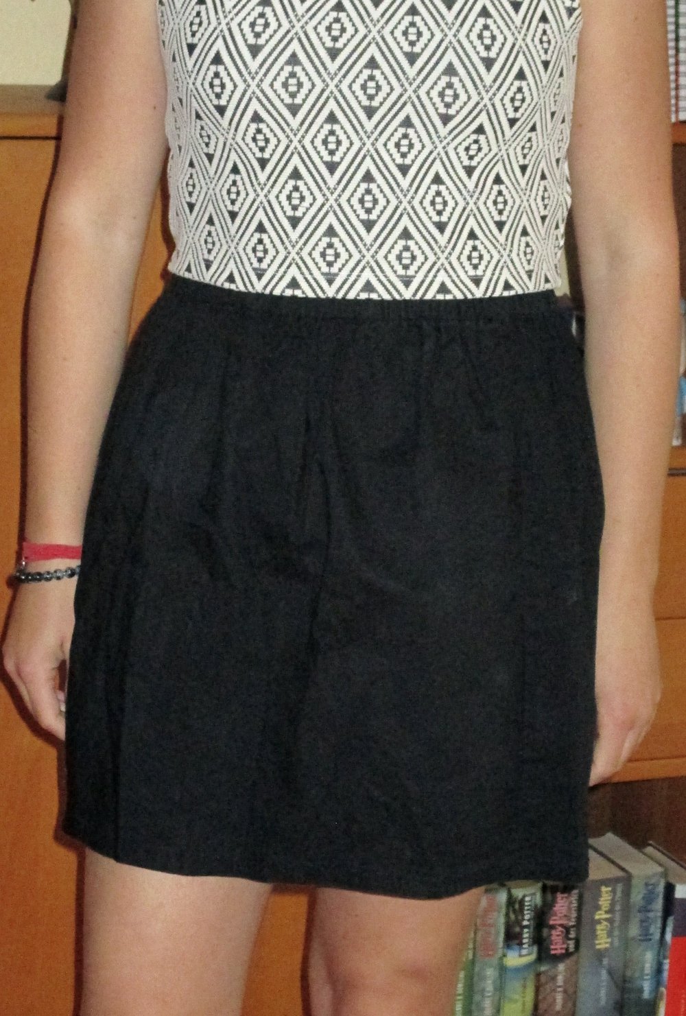 Schwarzer High-Waist Rock mit Gummizug, Gr. S