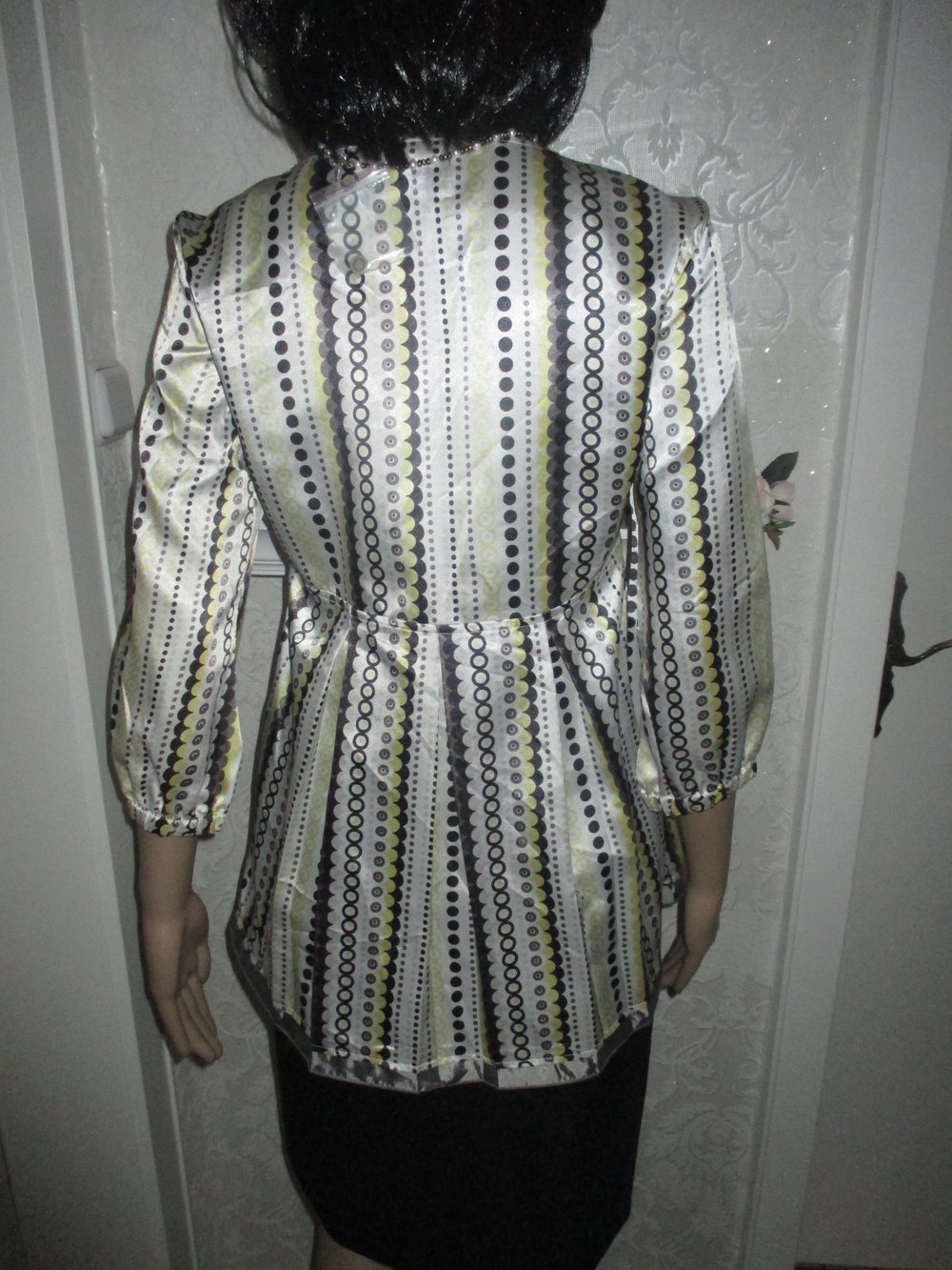 NEU mit ETIKETT Retro- Look Seiden Satin * Spitzen * Baby- Doll Style Tunika Bluse 