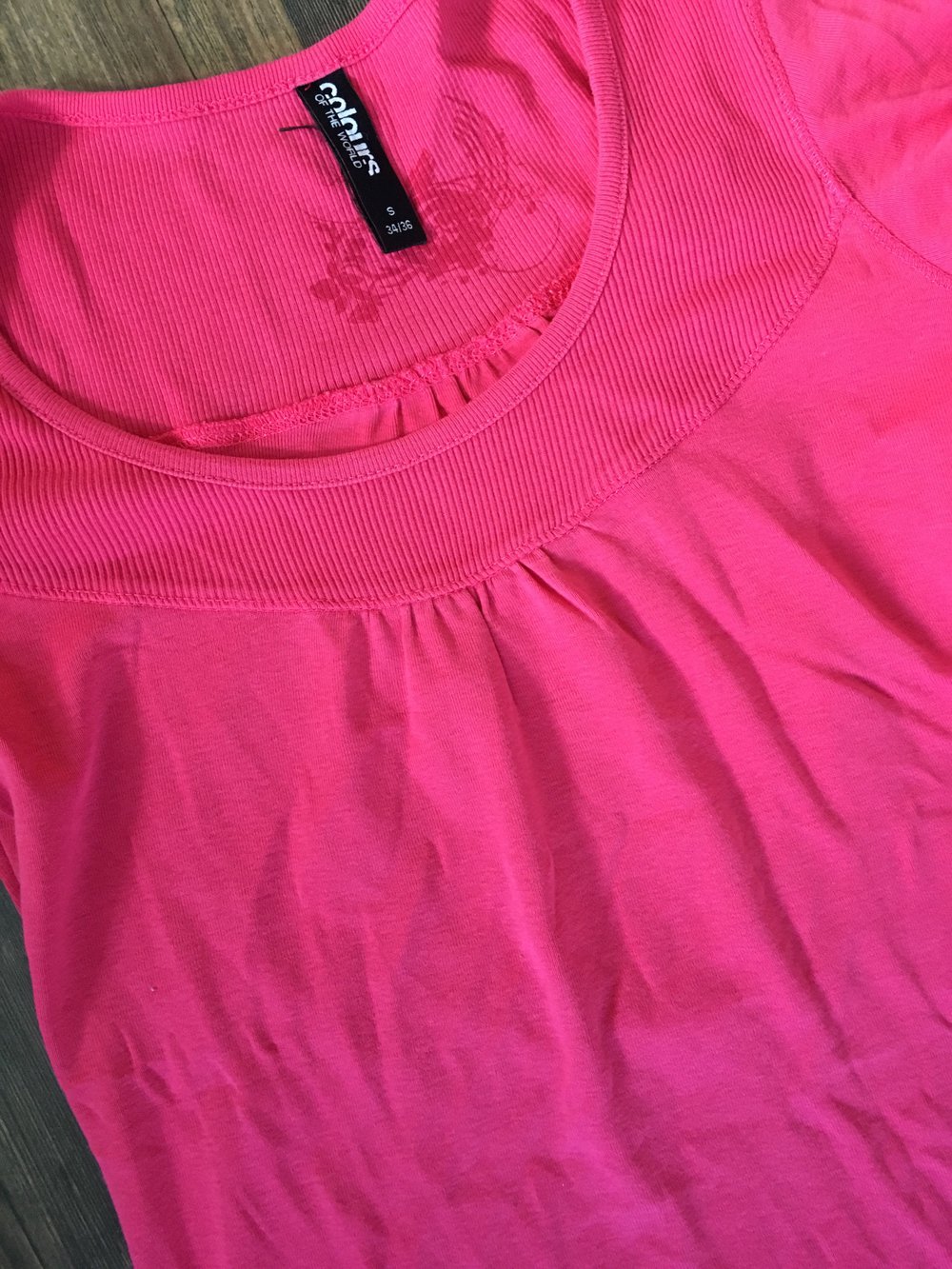 Pinkes T-Shirt Größe S