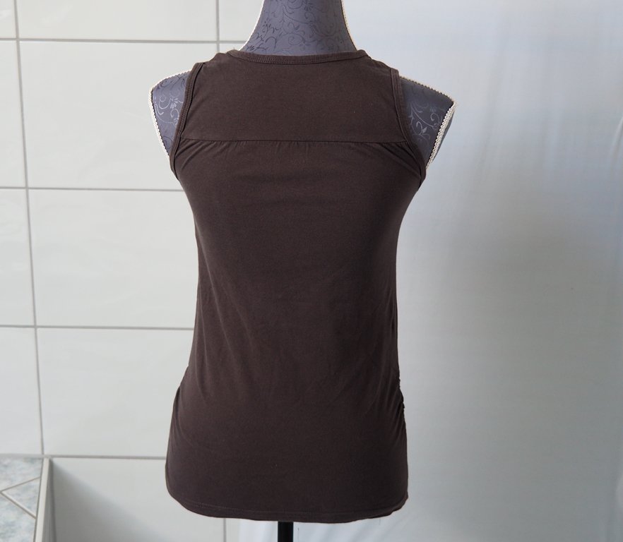 Braunes Tanktop mit goldenem Aufdruck 152/158