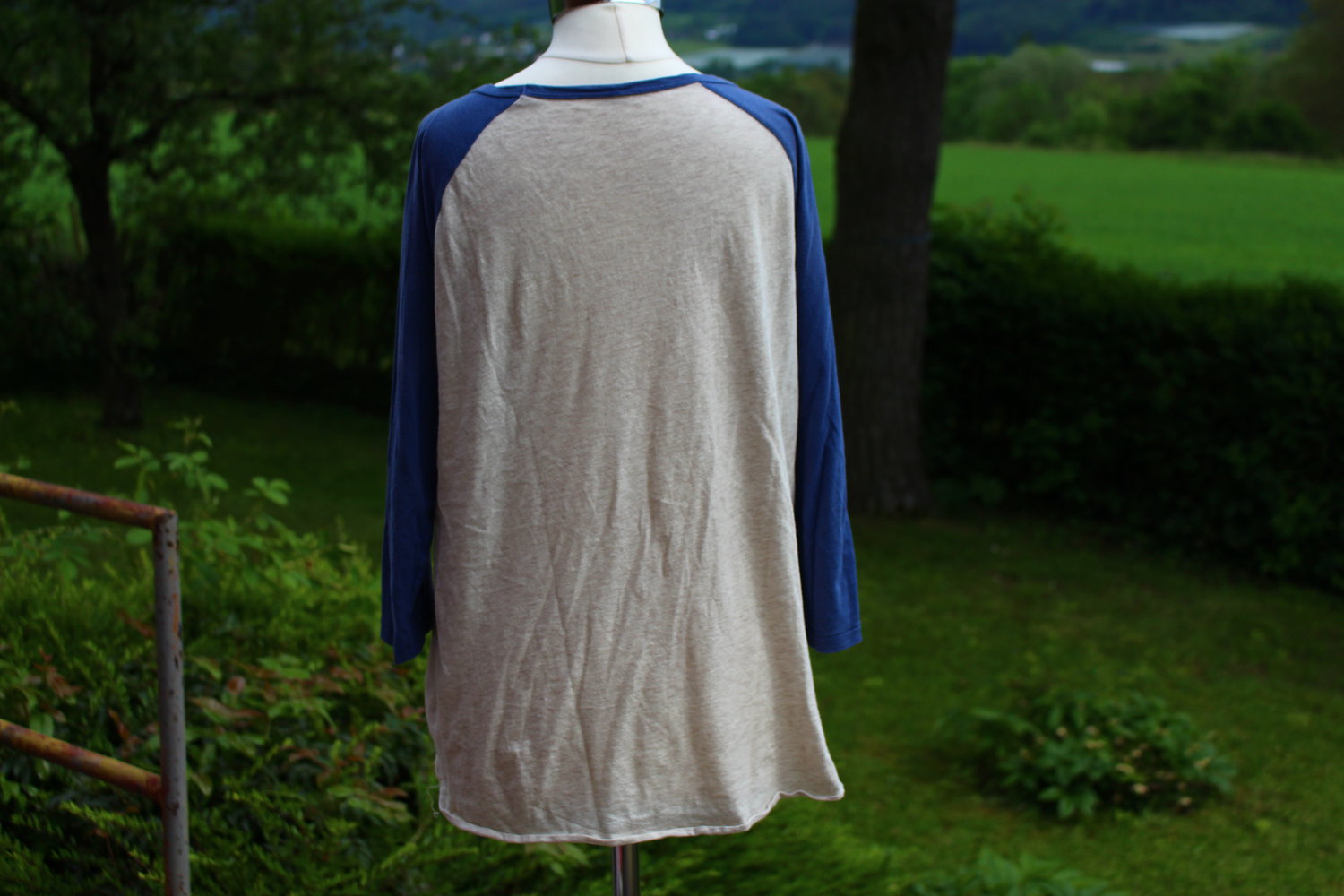 langarmshirt mit Totenkopf-Aufdruck
