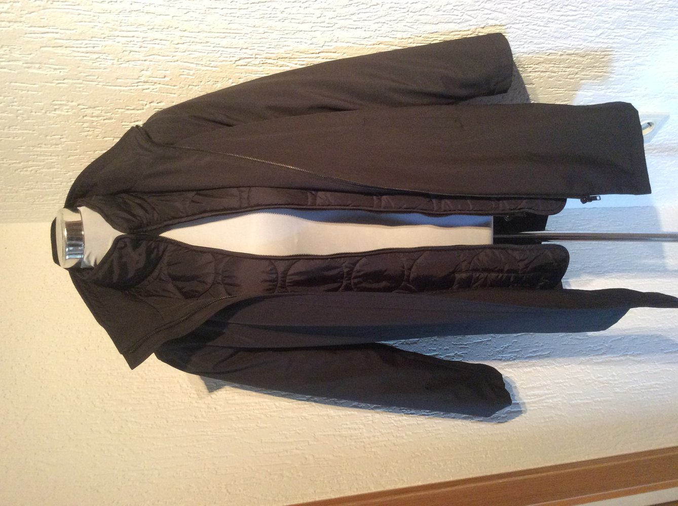 Mexx Damen Mantel schwarz  2fach Jacke , innen eine gesteppte außen elegant Größe 34