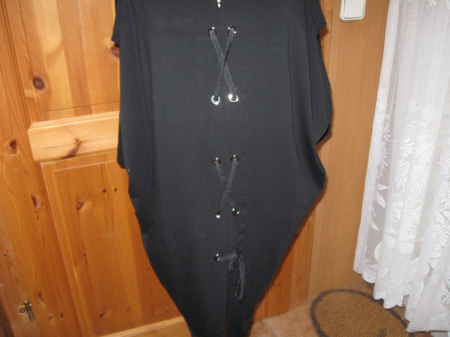 *** Mega gigantischer Überwurf ***