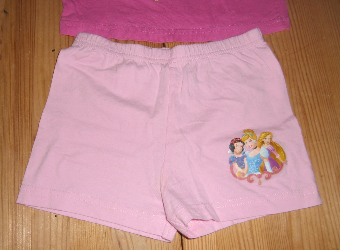 Disney Princess- süßer Schlafanzug Gr.3-4y ca 104cm 