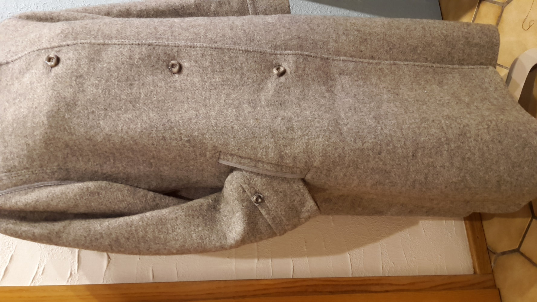 hellgrauer Wollmantel, edel, schick, Schurwolle Gr.21 bzw. 42 M/L