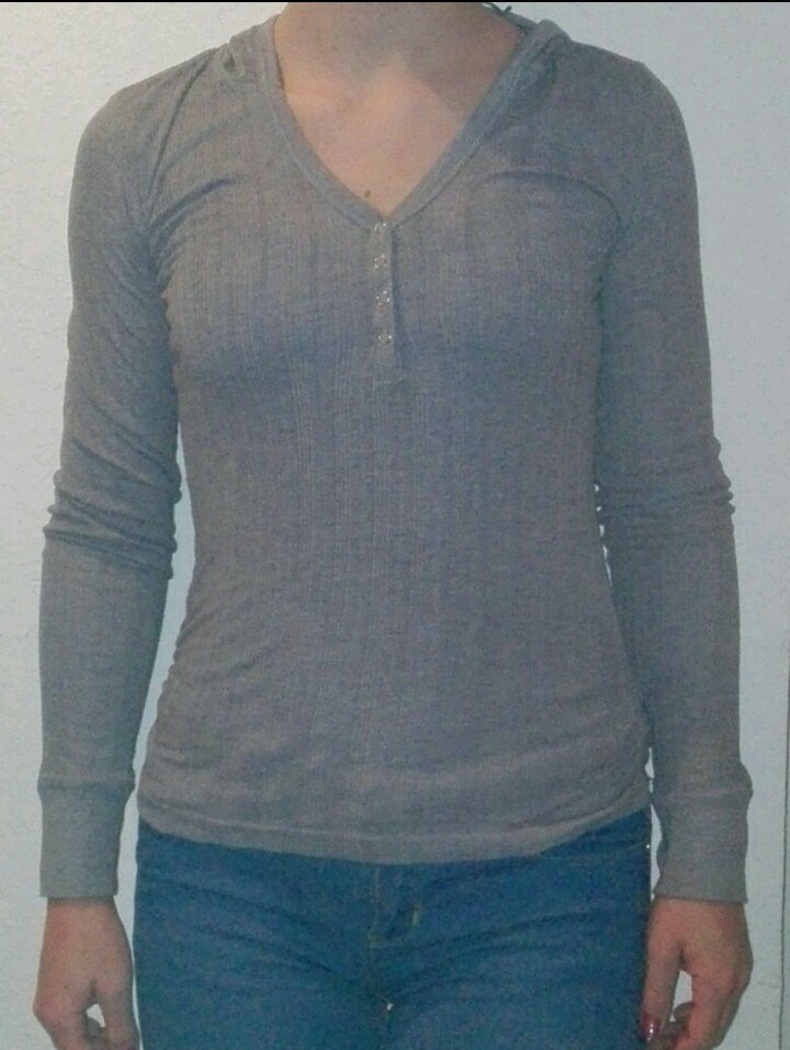 Langarm Shirt mit Kapuze Größe M