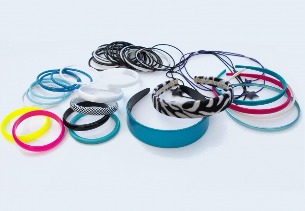 Großes Schmuckpaket Schmuck Accessoires Armreif Haarreif Gothic Cyber Emo Disco