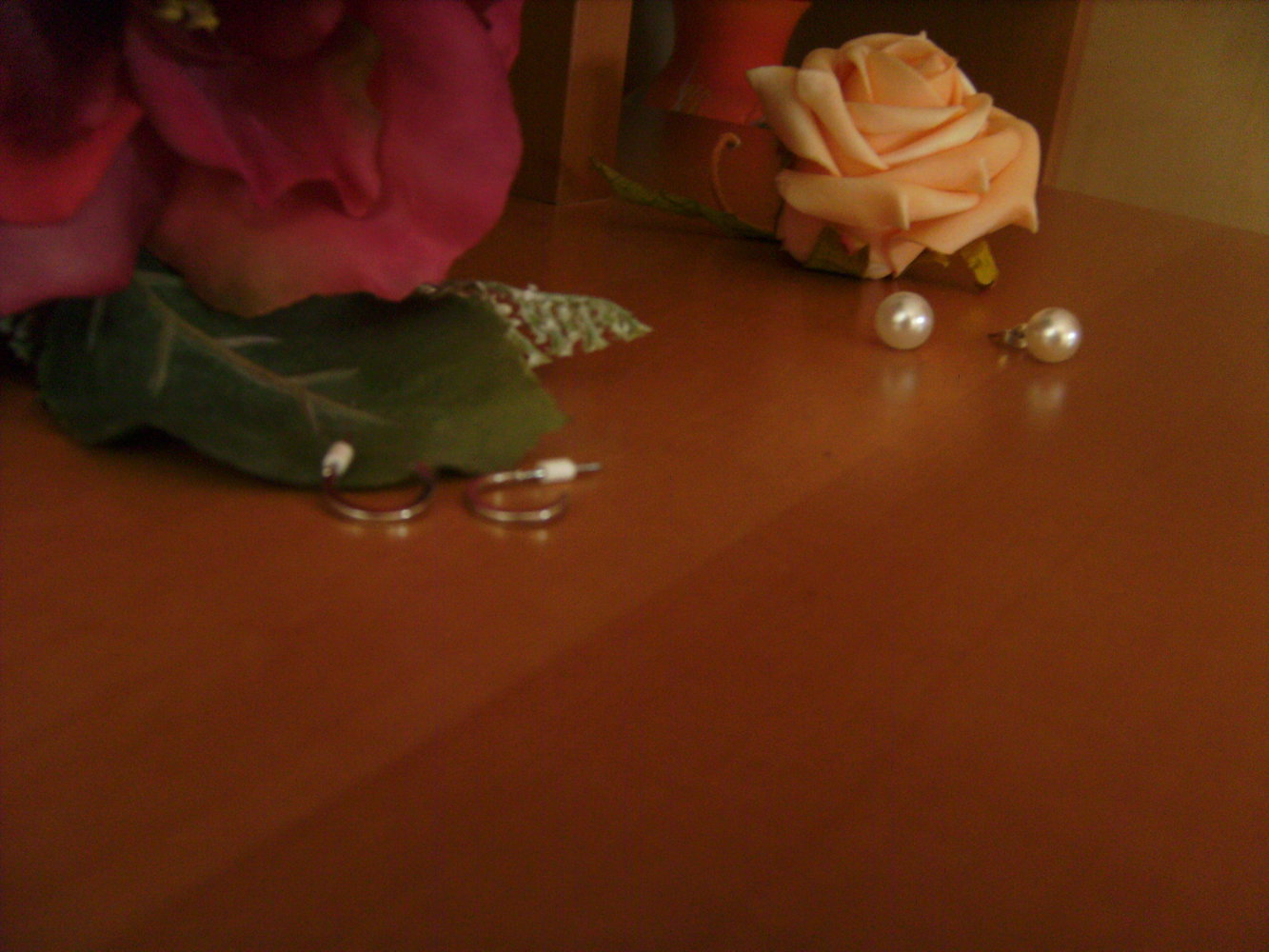 NEU ! Creole, silberfarben, Ohrstecker Halbcreole 1 cm, Modeschmuck ungetragen