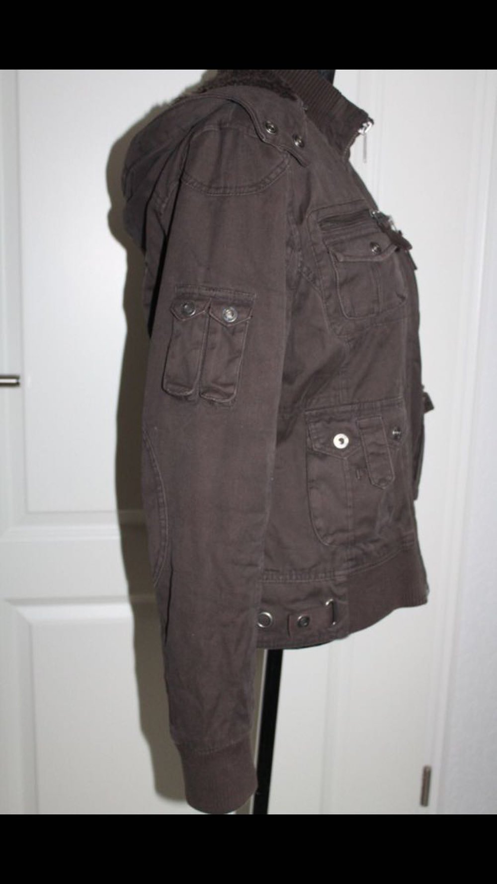 Super schöne und bequeme warme Winterjacke Jacke von Esprit mit süßen Details