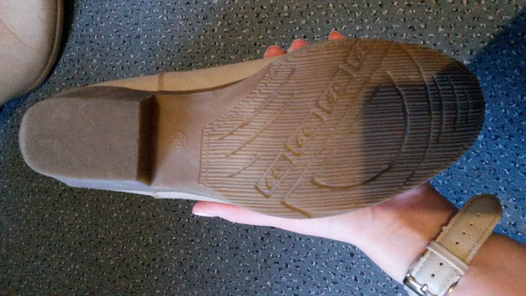 Cowboy Stiefel / Stiefeletten mit Spitze nude / Hellbrau