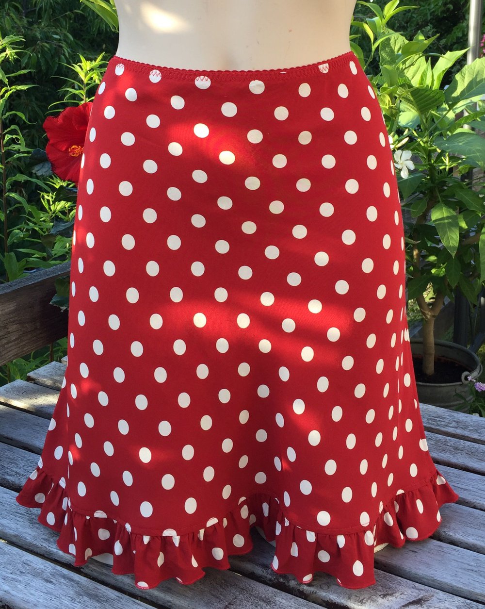 BENETTON Pünktchen ROCK Polkadots Gr. ital. 42 (ca. M)