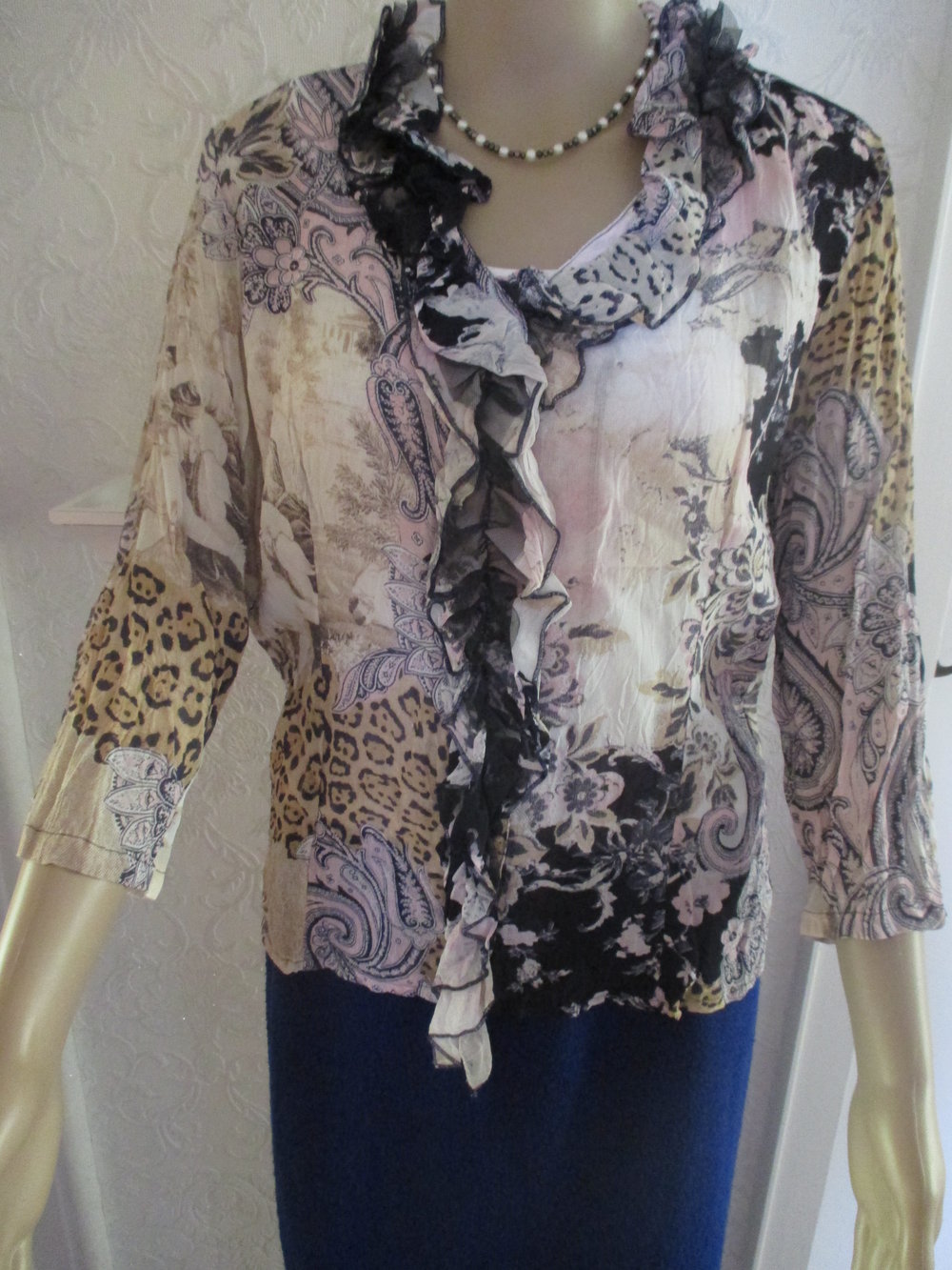 NEU Blüten Paisley Romantik Animal Seiden-Gorgette Crinkel Volant BLUSE 