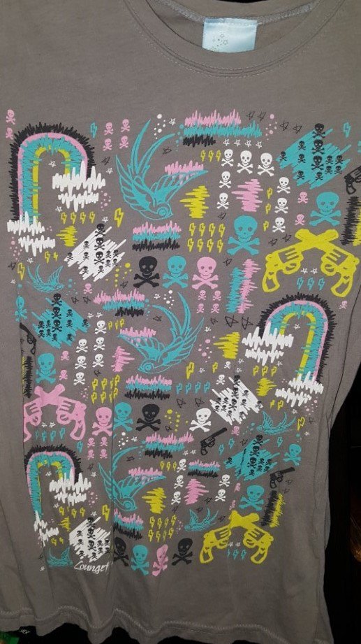 Loungefly T-Shirt 3 Stück grau Gr. S Totenkopf Regenbogen bunt