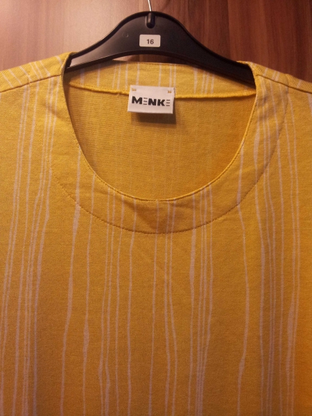 gelb – weiß gestreiftes Damen Shirt von Menke Größe 42 - 44, oversize
