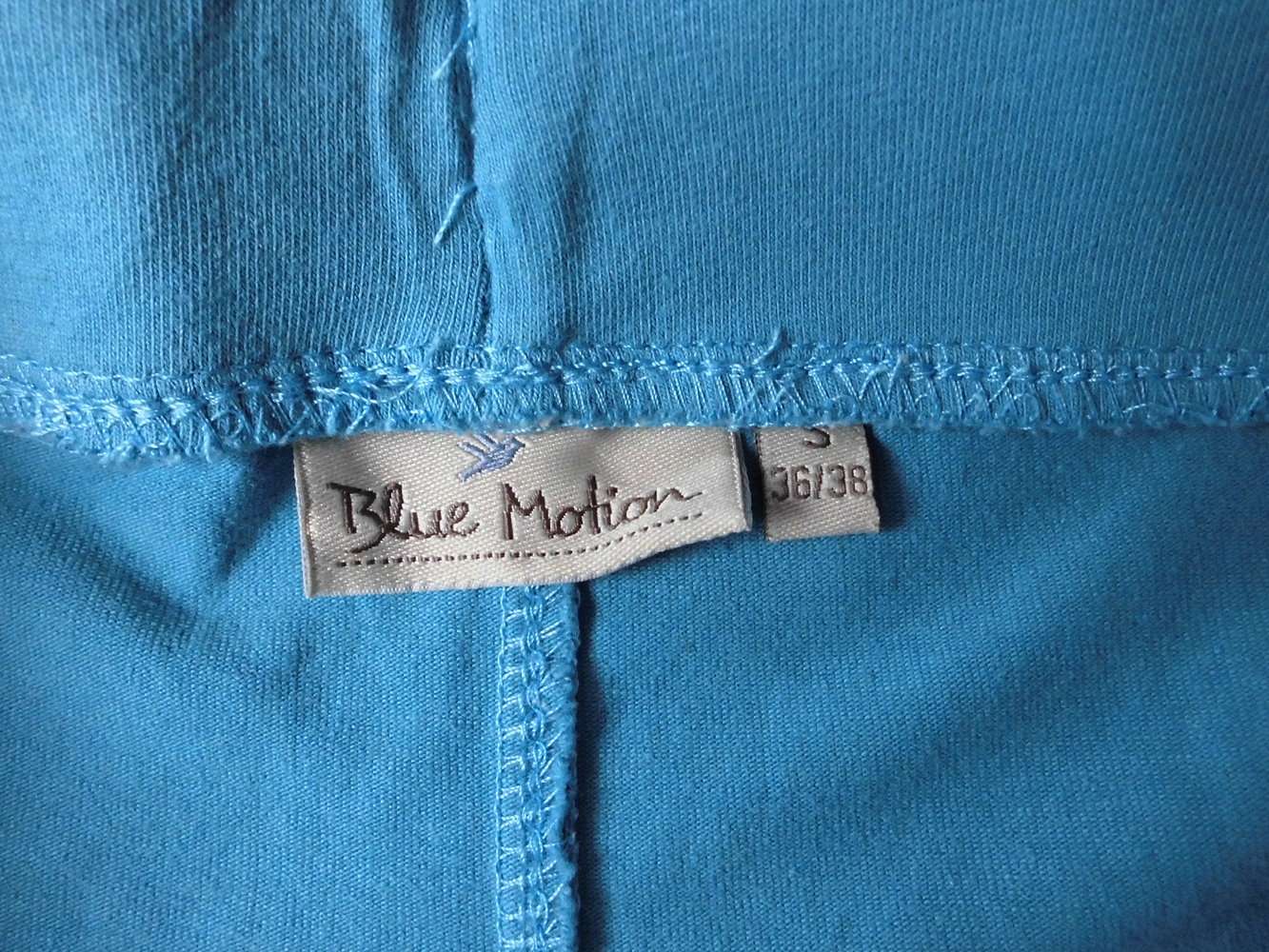 Knallblaue Wellnesshose Gr. 36/38