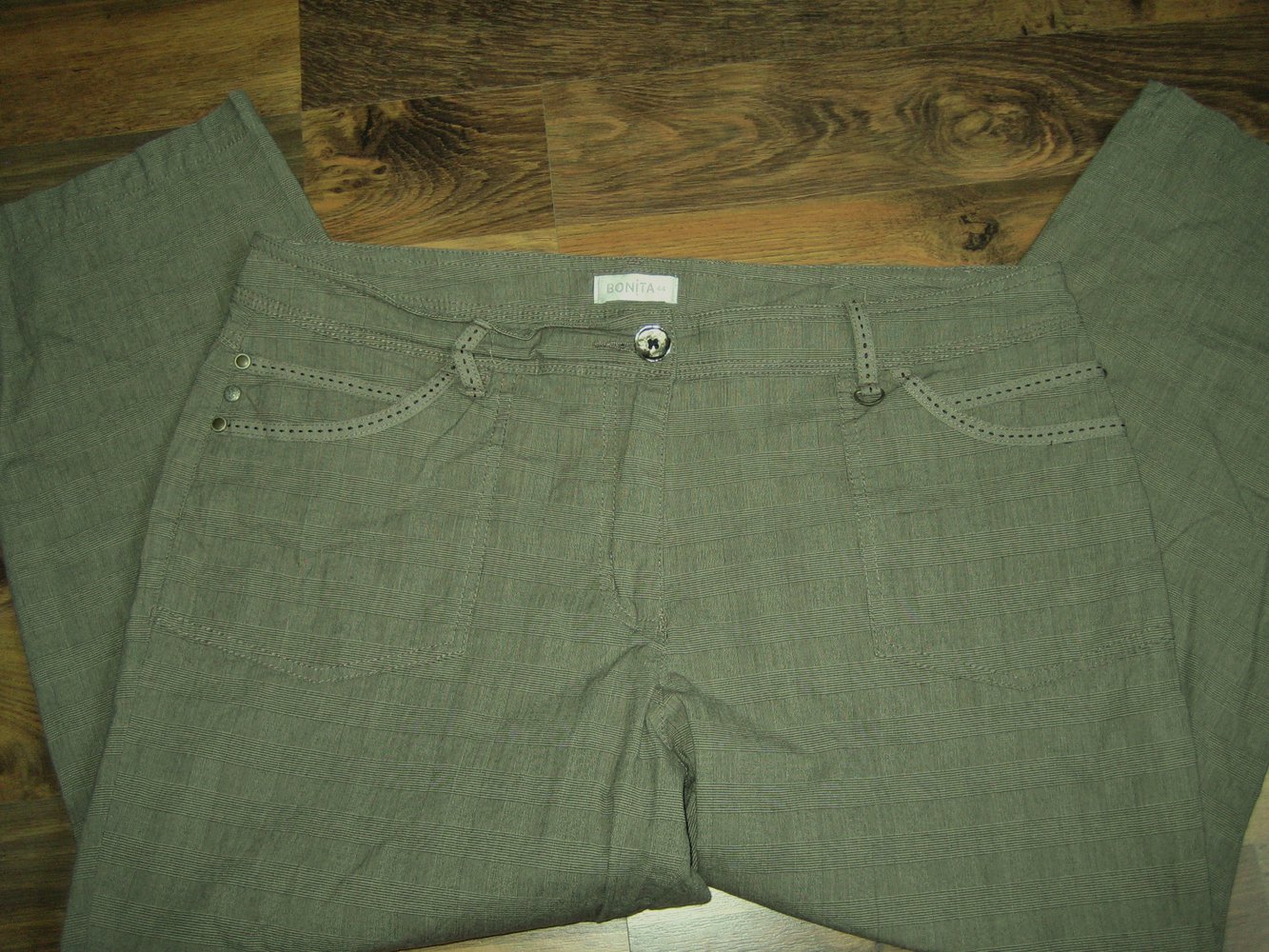 Caprihose Bonita khaki