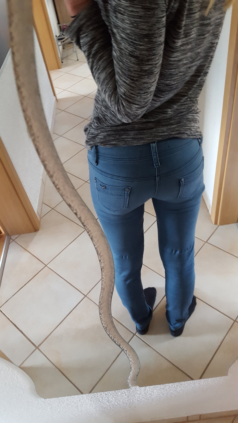 Schöne blaue Hose