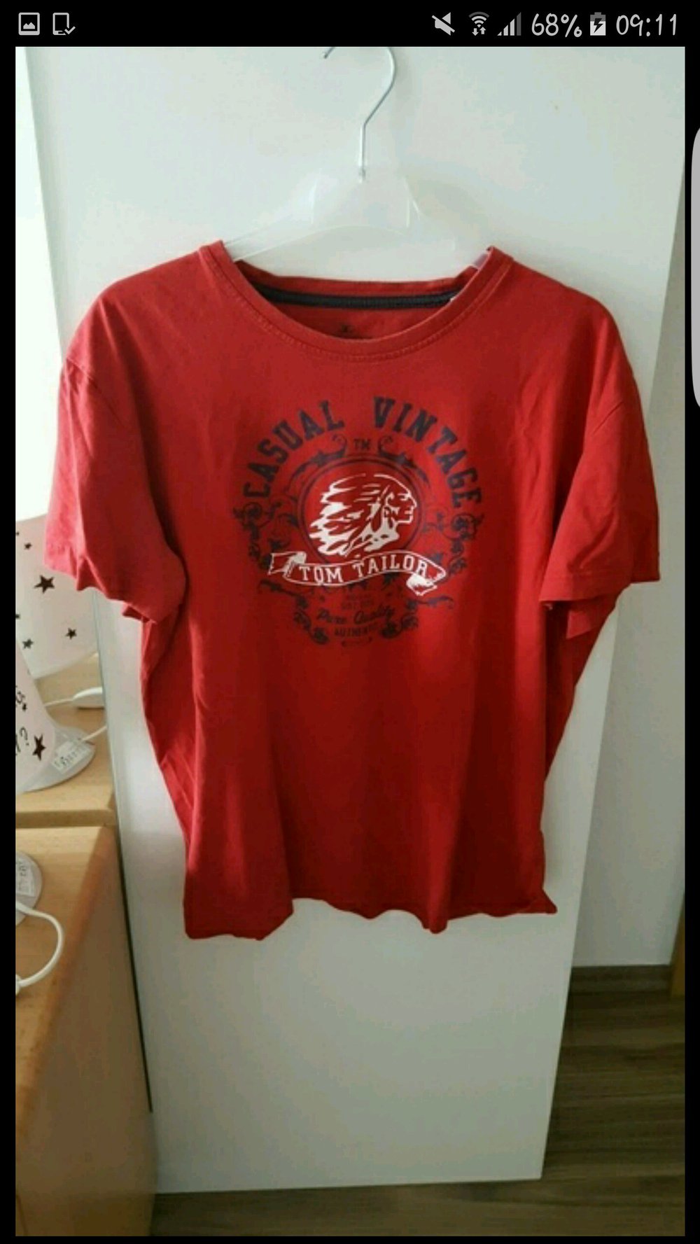 neuwertiges tshirt für Jungs 