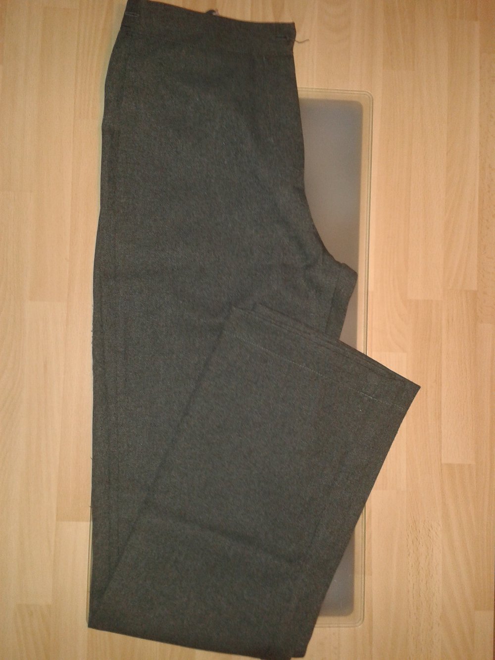 Schöne graue Hose