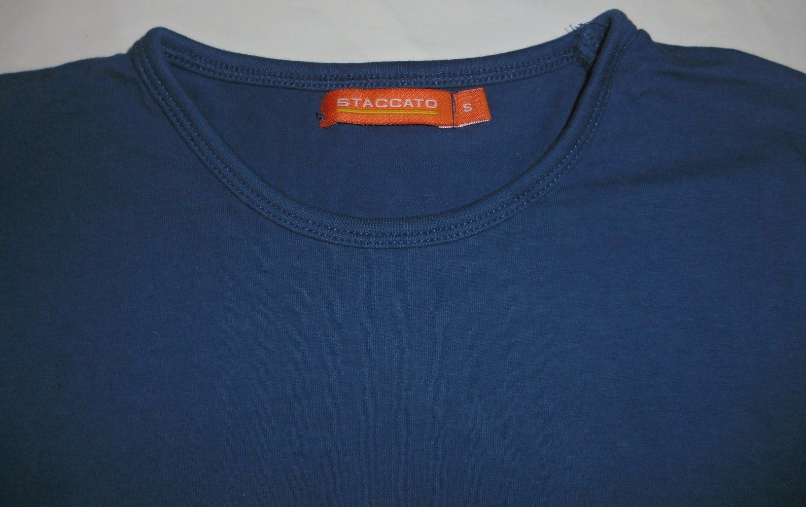 Staccato- blaues T-Shirt Gr.S ca 140-152  