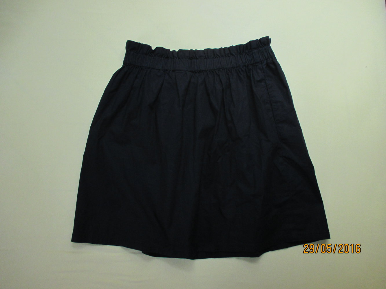 Schwarzer High-Waist Rock mit Gummizug, Gr. S