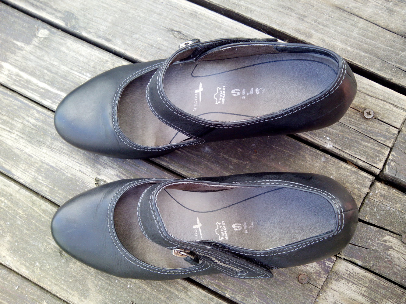 Tamaris Pumps aus Glattleder in Schwarz. Gr.37