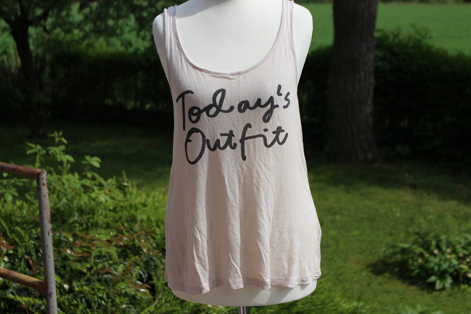 nude farbenes Tanktop