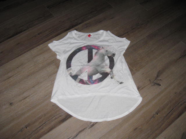*** Shirt mit Einhorndruck ***