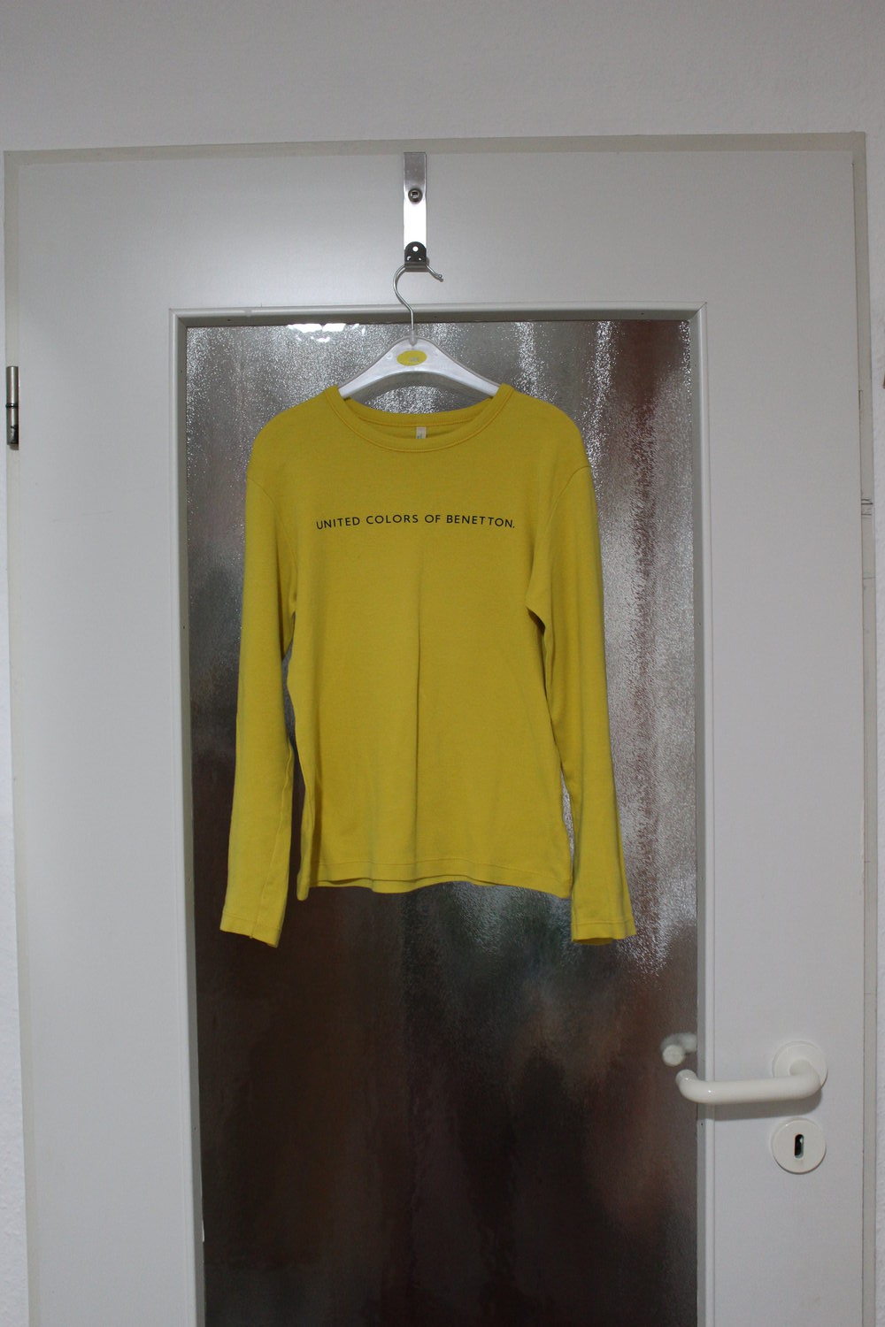 90. Langarm-T-Shirt von United Colors of Benneton, Gr. 140