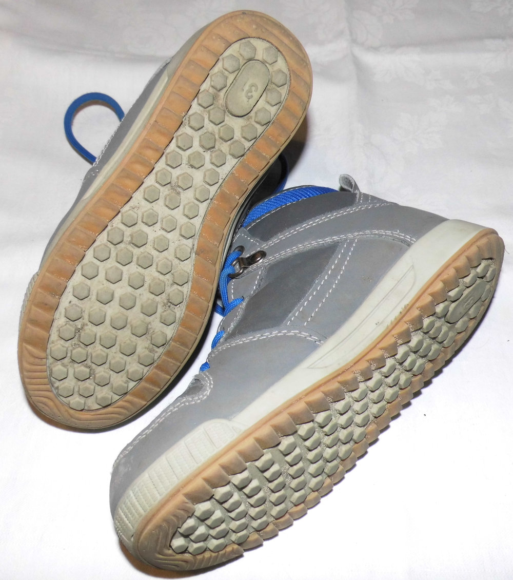 Winterschuhe / Schnürschuhe / Zwillinge