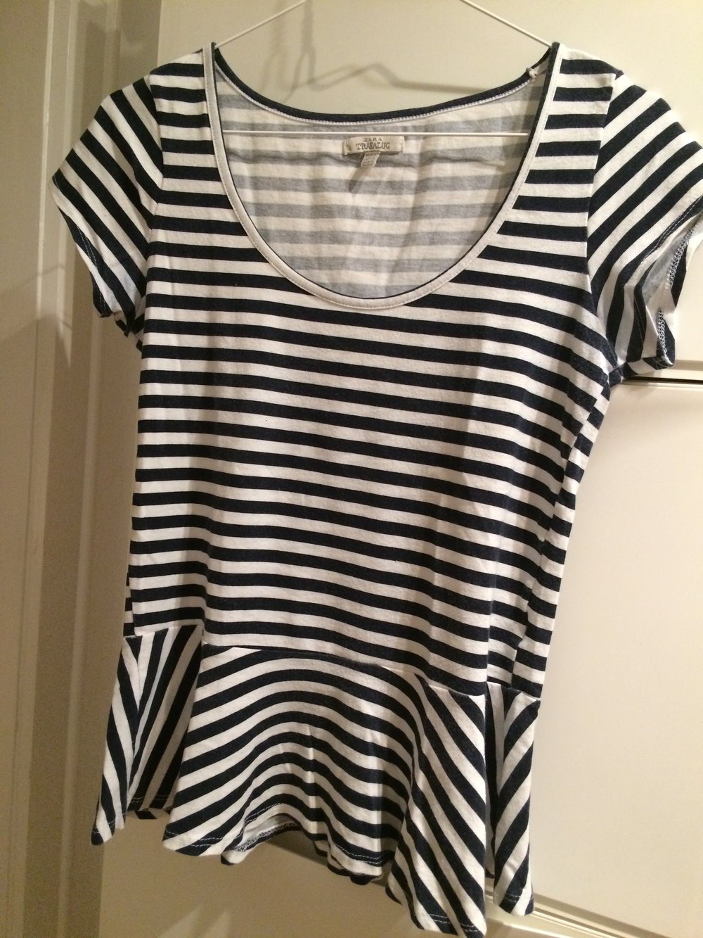 T-Shirt mit Schößchen