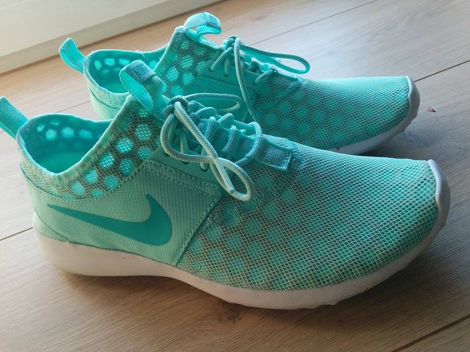 Mintfarbene Nike Juvenate 38,5 Mintfarbene Nike Juvenate 38,5
