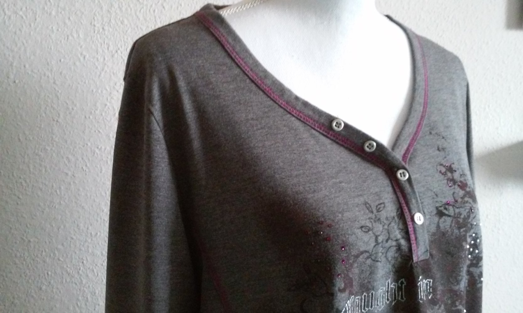 Damen T-Shirt Shirt Pulli mit V-Ausschnitt Bigshirt 3/4 Arm (bügelfrei)